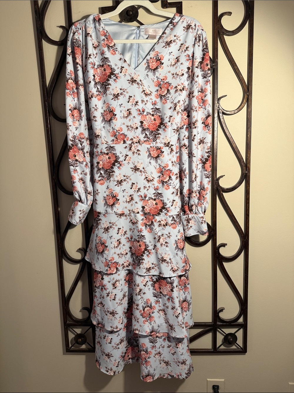 Rachel Parcell Light Blue and Coral Floral Tiered Long-Sleeve Midi Dress